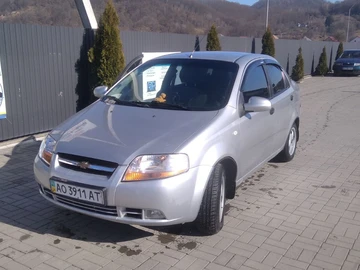 Авто Chevrolet Aveo 2005 № 8664497