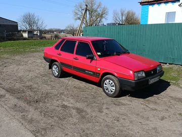 Авто ВАЗ 21099 1992 № 8664773