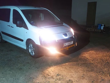 Авто Peugeot Expert 2009 № 8664976