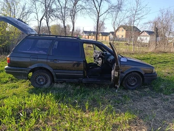 Авто Volkswagen Passat Variant 1991 № 8665004