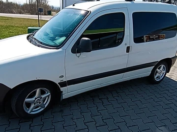 Авто Peugeot Partner 2005 № 8665016