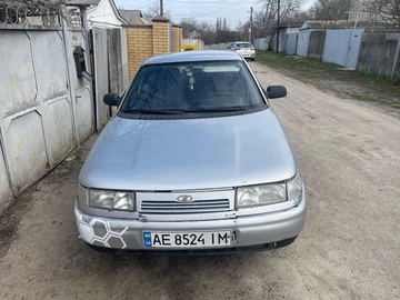 Авто ВАЗ 2110 2002 № 8665027