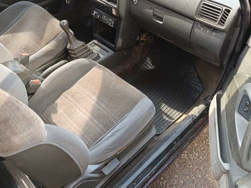 Авто Mazda 626 1987 № 8665385