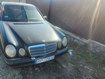 Авто Mercedes E Серия 1998 № 8665395