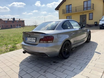 Авто BMW 1 Серия 2010 № 8665402