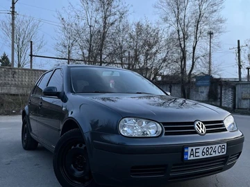 Авто Volkswagen Golf 2001 № 8665512
