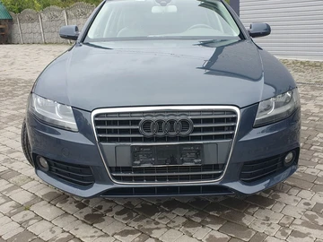 Авто Audi A4 2011 № 8665559