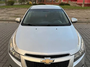 Авто Chevrolet Cruze 2011 № 8666092