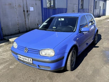 Авто Volkswagen Golf 2000 № 8666164