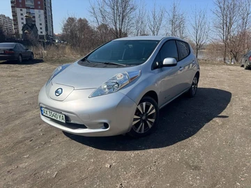 Авто Nissan Leaf 2015 № 8666394