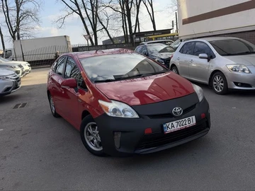 Авто Toyota Prius 2014 № 8666404