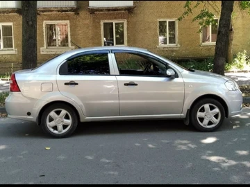 Авто Chevrolet Aveo 2008 № 8666541