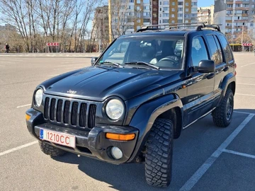 Авто Jeep Liberty 2003 № 8666643