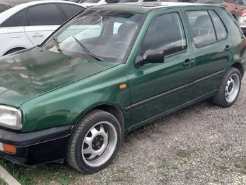 Авто Volkswagen Golf 1993 № 8666982