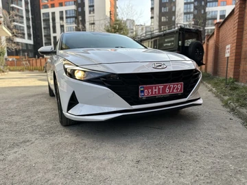 Авто Hyundai Elantra 2023 № 8667061