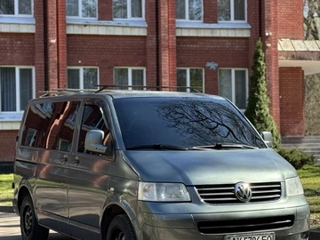 Авто Volkswagen Transporter 2008 № 8667097
