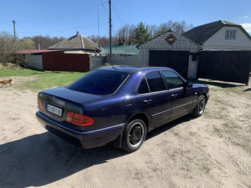 Авто Mercedes 240 1997 № 8667102
