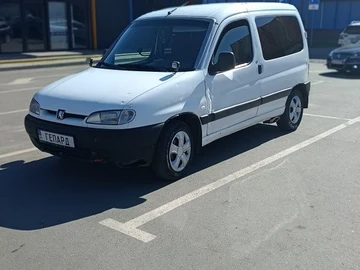 Авто Peugeot Partner 2002 № 8667473
