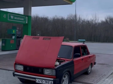 Авто ВАЗ 2105 1989 № 8667494