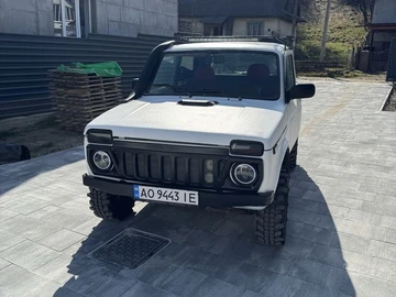 Авто ВАЗ 21213 2003 № 8667696