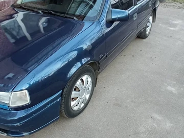 Авто Opel Vectra 1992 № 8667710