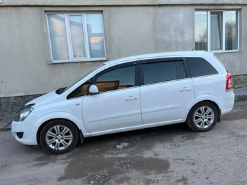 Авто Opel Zafira 2012 № 8667726