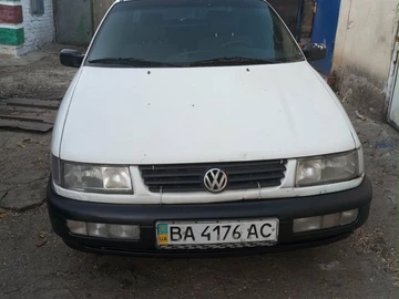 Авто Volkswagen Passat Sedan 1995 № 8667751