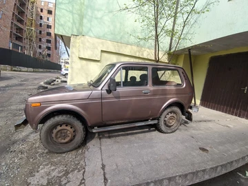 Авто ВАЗ 2121 1983 № 8667805