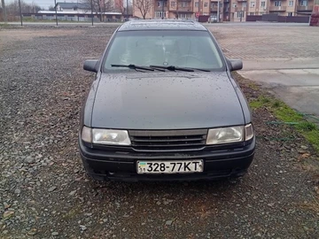 Авто Opel Vectra 1990 № 8668035