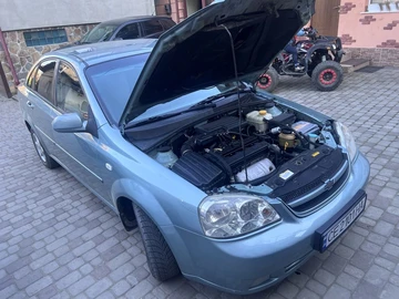 Авто Chevrolet Lacetti 2005 № 8668041