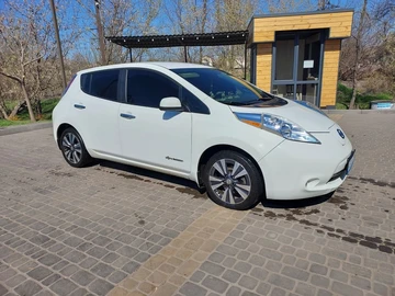 Авто Nissan Leaf 2015 № 8668412