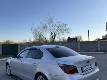 Авто BMW 5 Серия 2003 № 8668463