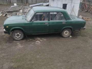 Авто ВАЗ 2105 1980 № 8668485