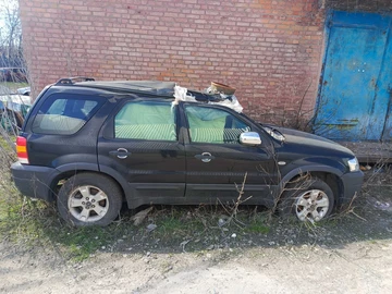 Авто Ford Maverick 2003 № 8668510
