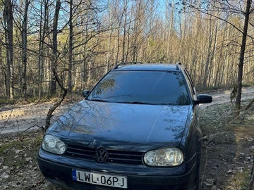 Авто Volkswagen Golf 2003 № 8668528