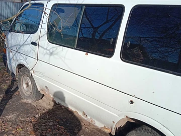Авто Toyota Hiace 1993 № 8668551
