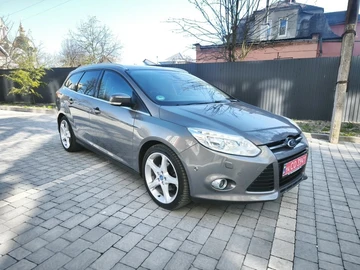 Авто Ford Focus 2013 № 8668745