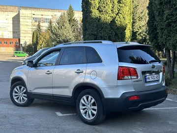 Авто KIA Sorento 2010 № 8668804