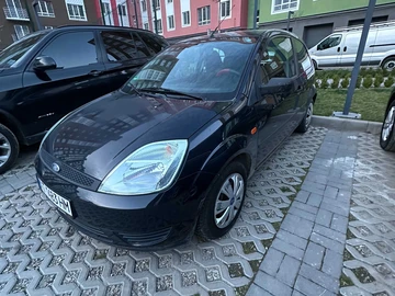 Авто Ford Fiesta 2005 № 8668813