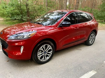Авто Ford Escape 2022 № 8669004