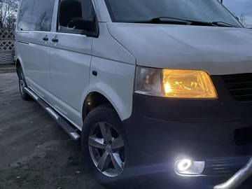 Авто Volkswagen Transporter 2006 № 8669055