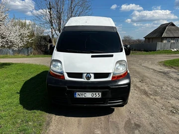 Авто Renault Trafic 2002 № 8669085