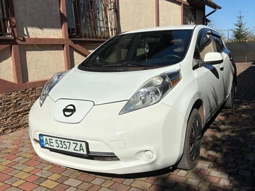 Авто Nissan Leaf 2013 № 8669102