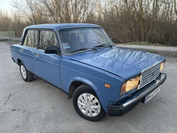 Авто ВАЗ 2107 1996 № 8669162