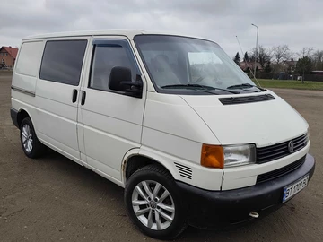 Авто Volkswagen Transporter 2000 № 8669405