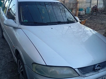 Авто Opel Vectra 2000 № 8669447