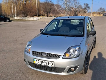 Авто Ford Fiesta 2008 № 8669664