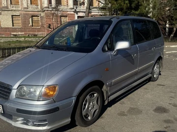 Авто Hyundai Trajet 2002 № 8669723