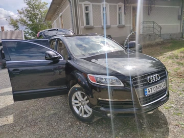 Авто Audi Q7 2007 № 8669947