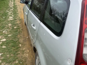Авто Ford C-Max 2006 № 8670011